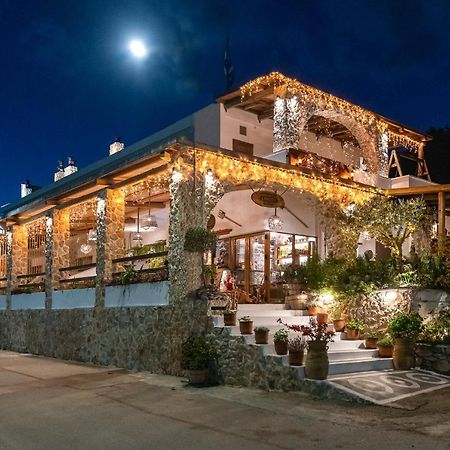 Limeri Traditional Guest House Monolithos  Eksteriør bilde