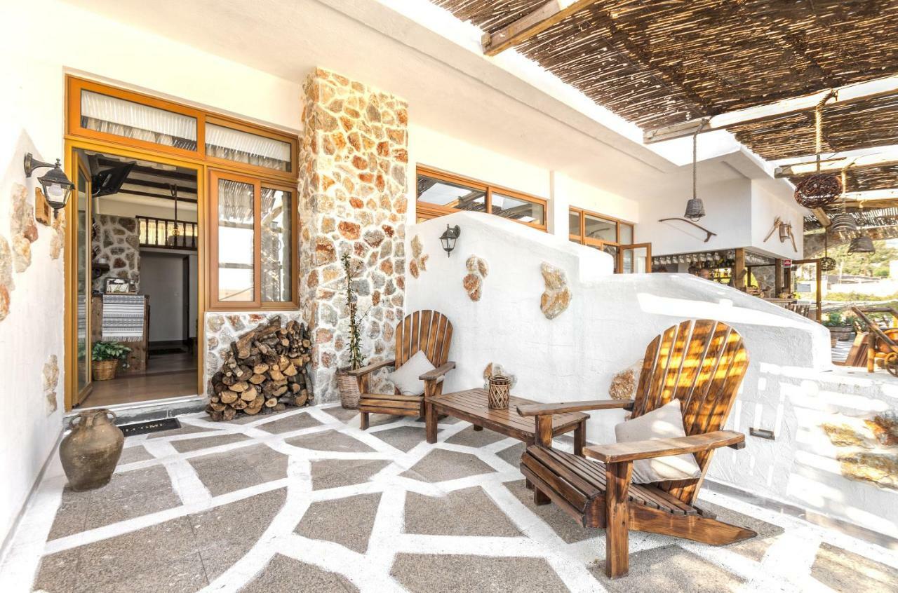 Limeri Traditional Guest House Monolithos  Eksteriør bilde