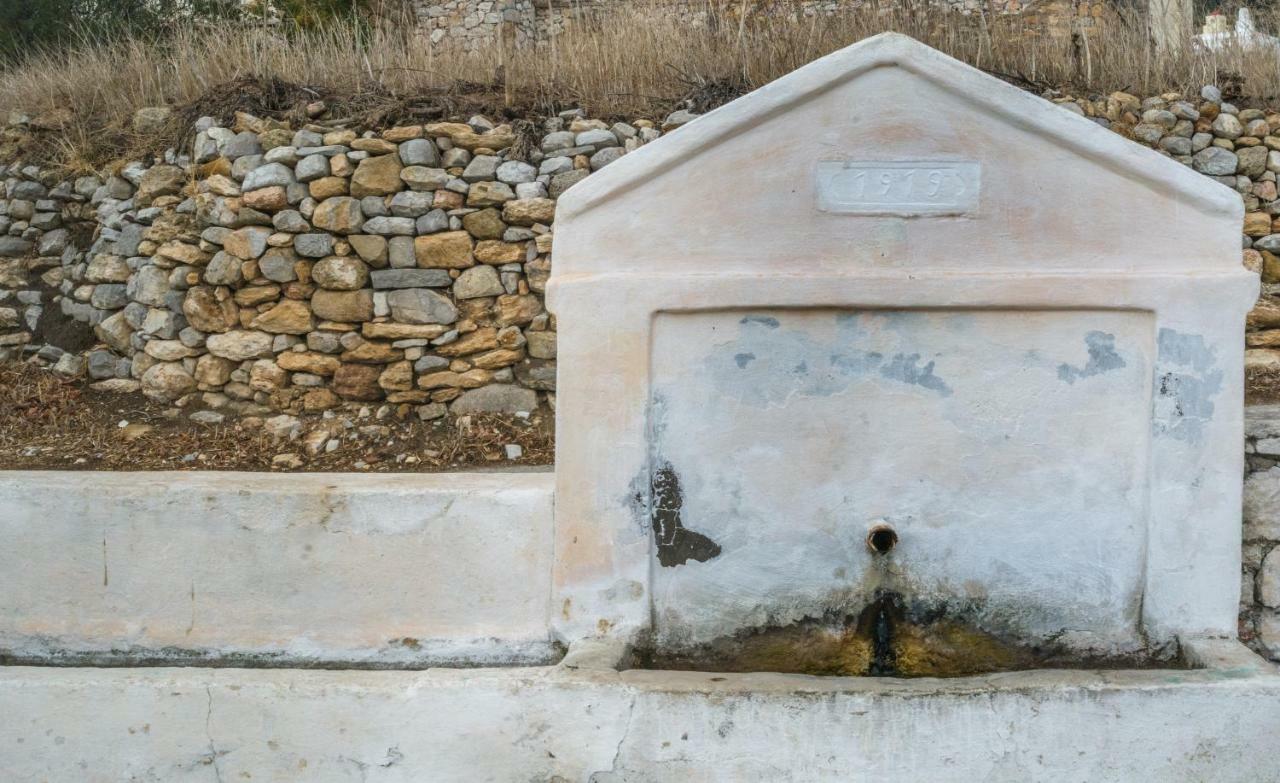 Limeri Traditional Guest House Monolithos  Eksteriør bilde